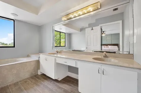 6273 NW 52nd Street Coral Springs FL 33067