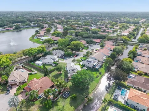 6273 NW 52nd Street Coral Springs FL 33067