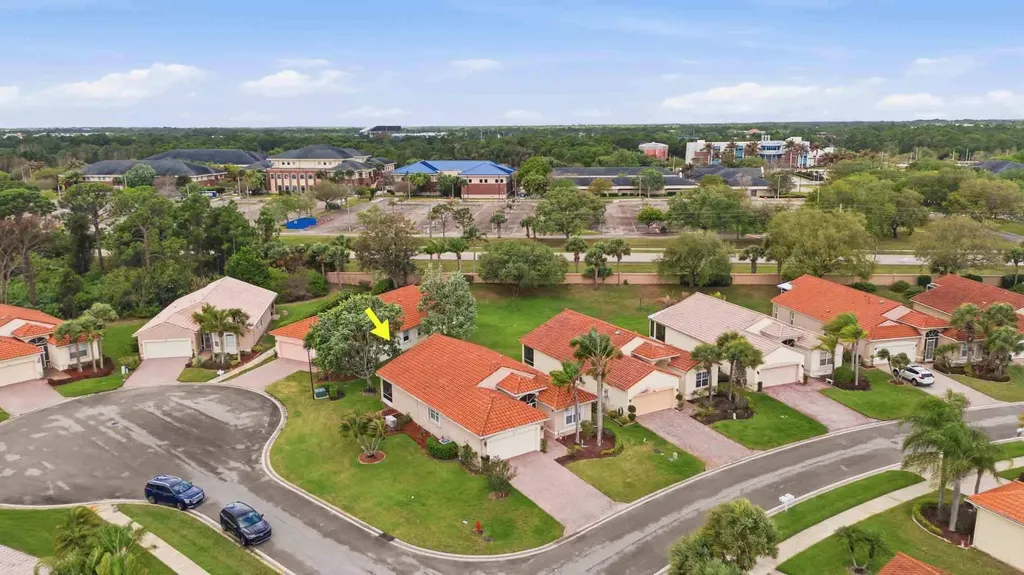 348 NW Toscane Trail Port St Lucie FL 34986