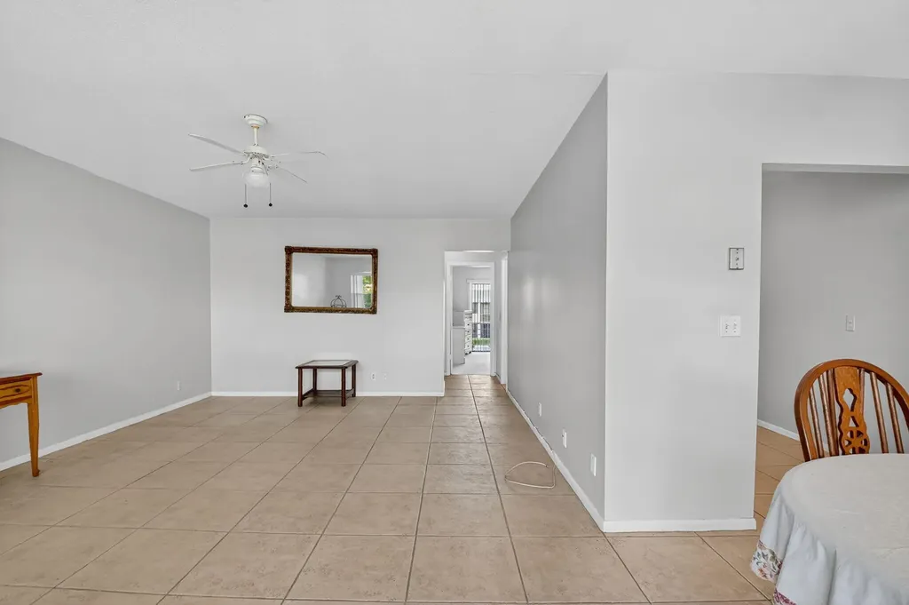 162 Easthampton G West Palm Beach FL 33417