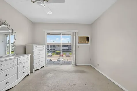 162 Easthampton G West Palm Beach FL 33417