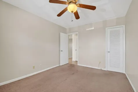 162 Easthampton G West Palm Beach FL 33417