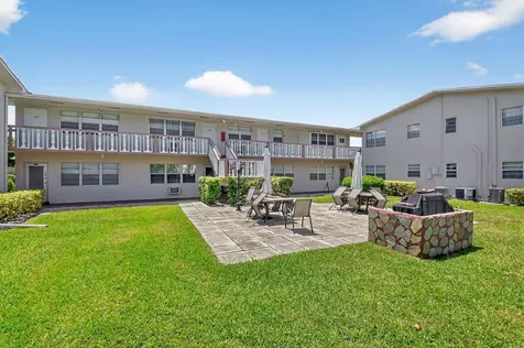 162 Easthampton G West Palm Beach FL 33417