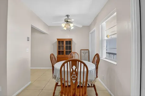 162 Easthampton G West Palm Beach FL 33417