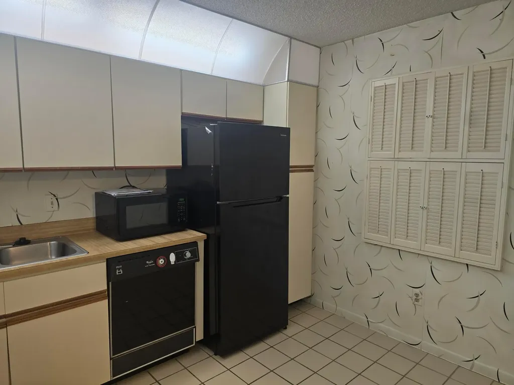 150 Lake Nancy Lane West Palm Beach FL 33411