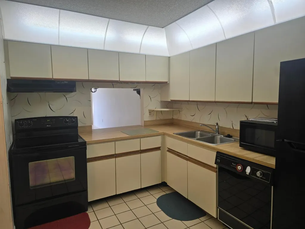 150 Lake Nancy Lane West Palm Beach FL 33411