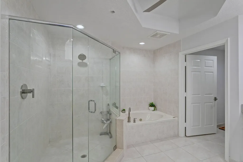 221 Ocean Grande Boulevard Jupiter FL 33477