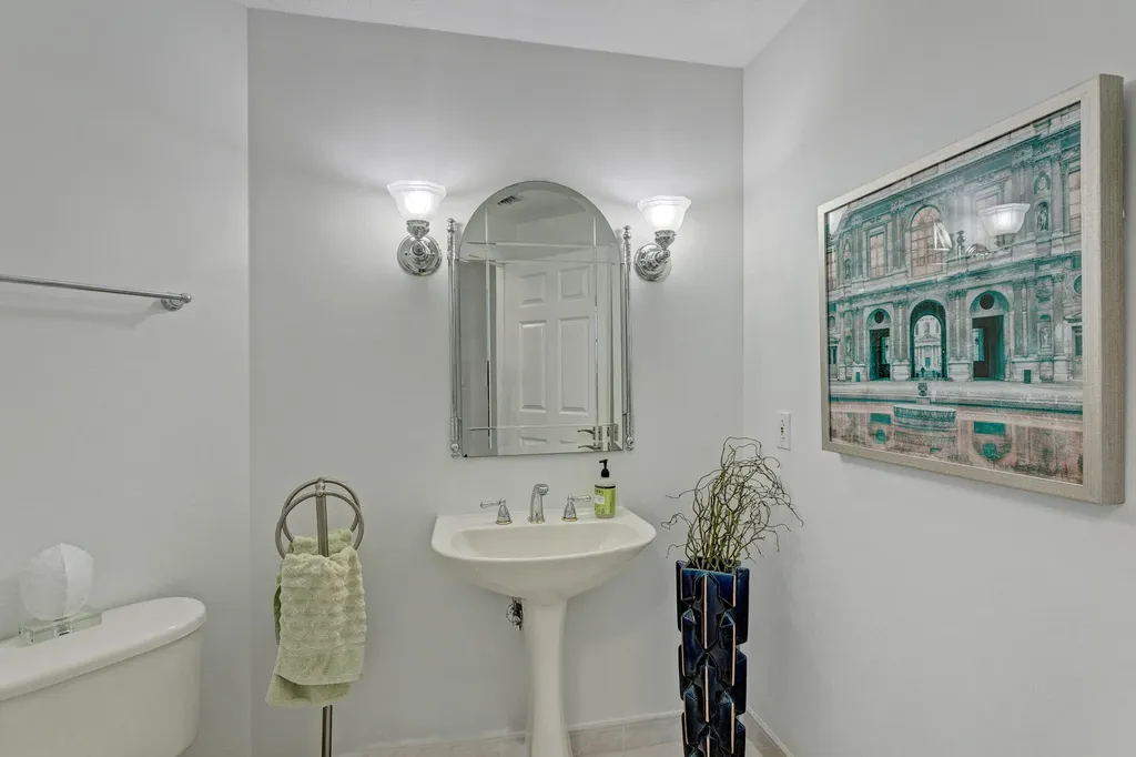 221 Ocean Grande Boulevard Jupiter FL 33477