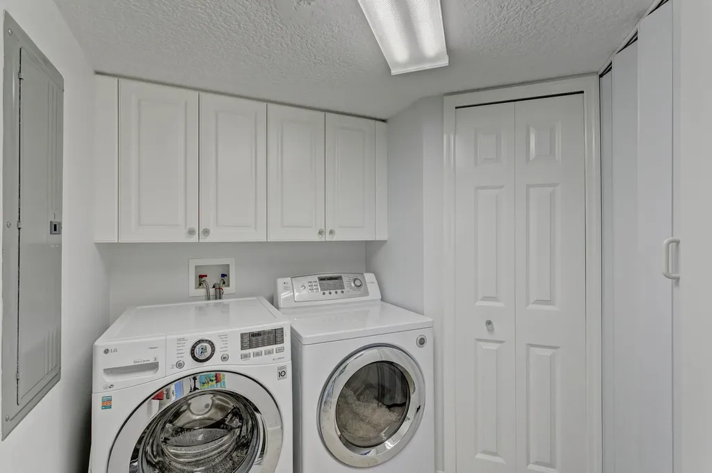 221 Ocean Grande Boulevard Jupiter FL 33477