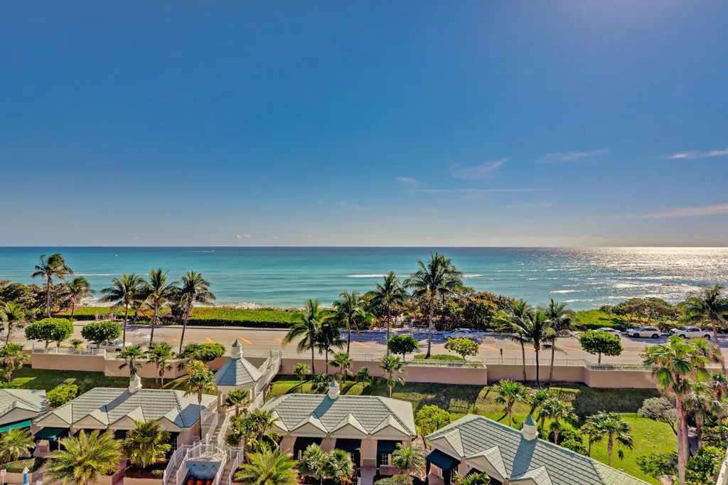 221 Ocean Grande Boulevard Jupiter FL 33477