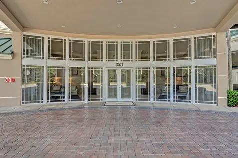 221 Ocean Grande Boulevard Jupiter FL 33477