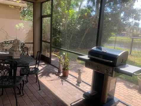 8292 Calabria Lakes Drive Boynton Beach FL 33473