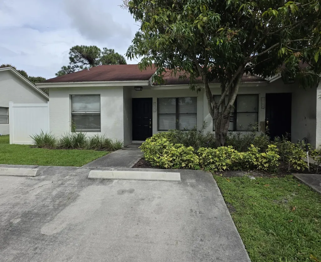 3762 Mil Race Court Greenacres FL 33463