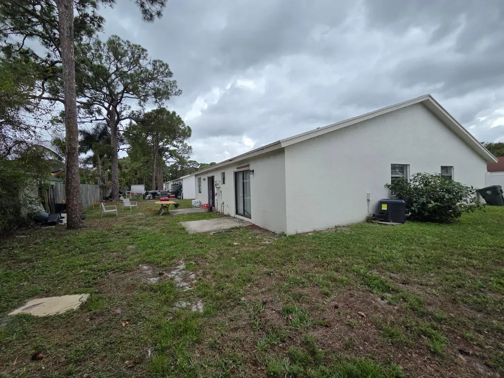 3762 Mil Race Court Greenacres FL 33463