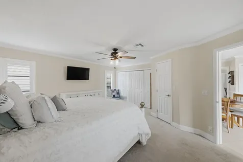 10108 NW 1st Manor Coral Springs FL 33071