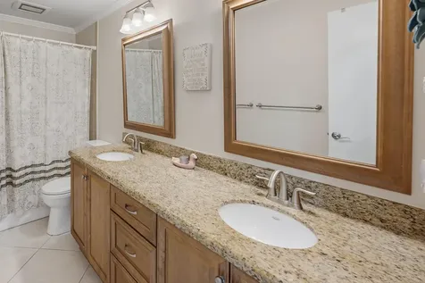 10108 NW 1st Manor Coral Springs FL 33071