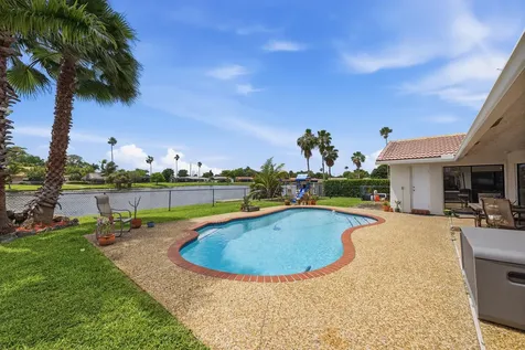 10108 NW 1st Manor Coral Springs FL 33071