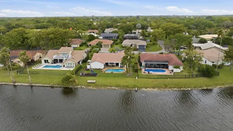 10108 NW 1st Manor Coral Springs FL 33071