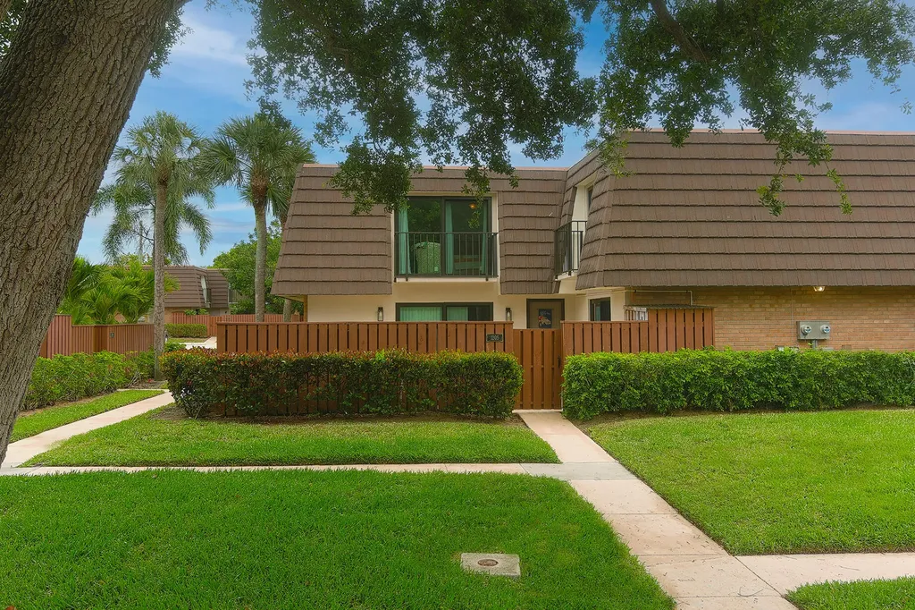1205 12th Court Jupiter FL 33477