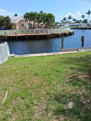 660 SE 7th Avenue Pompano Beach FL 33060
