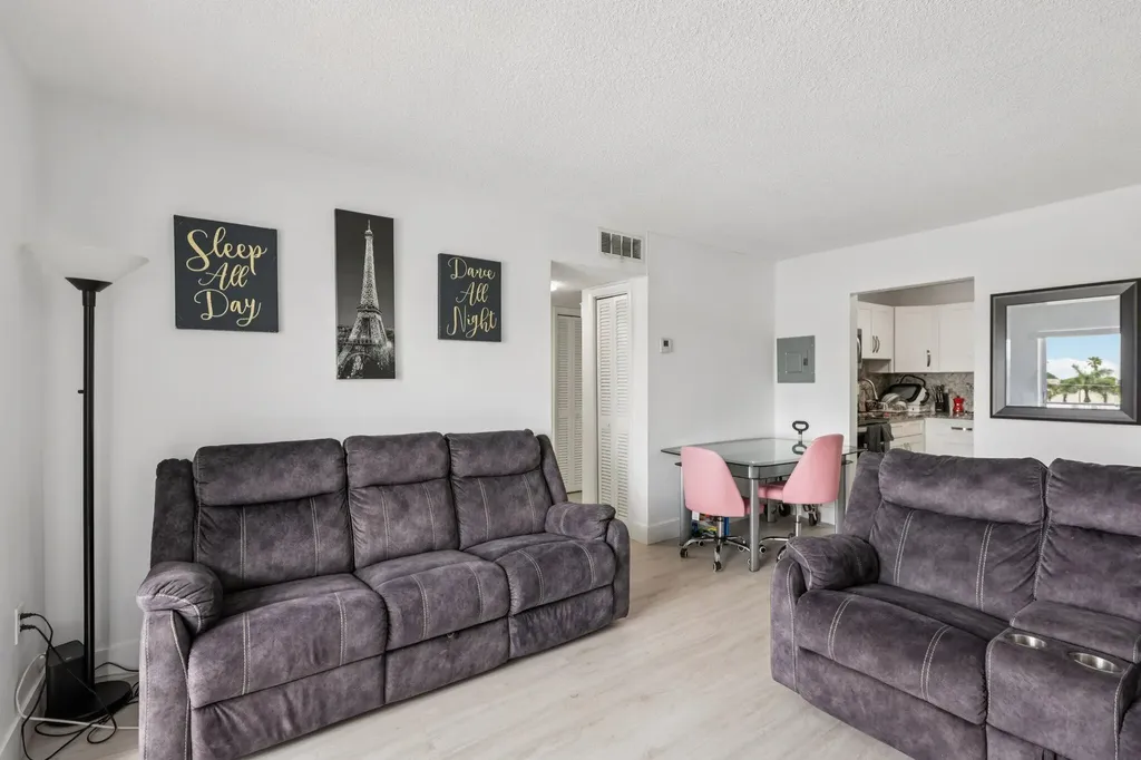 1735 NE 164th Street North Miami Beach FL 33162