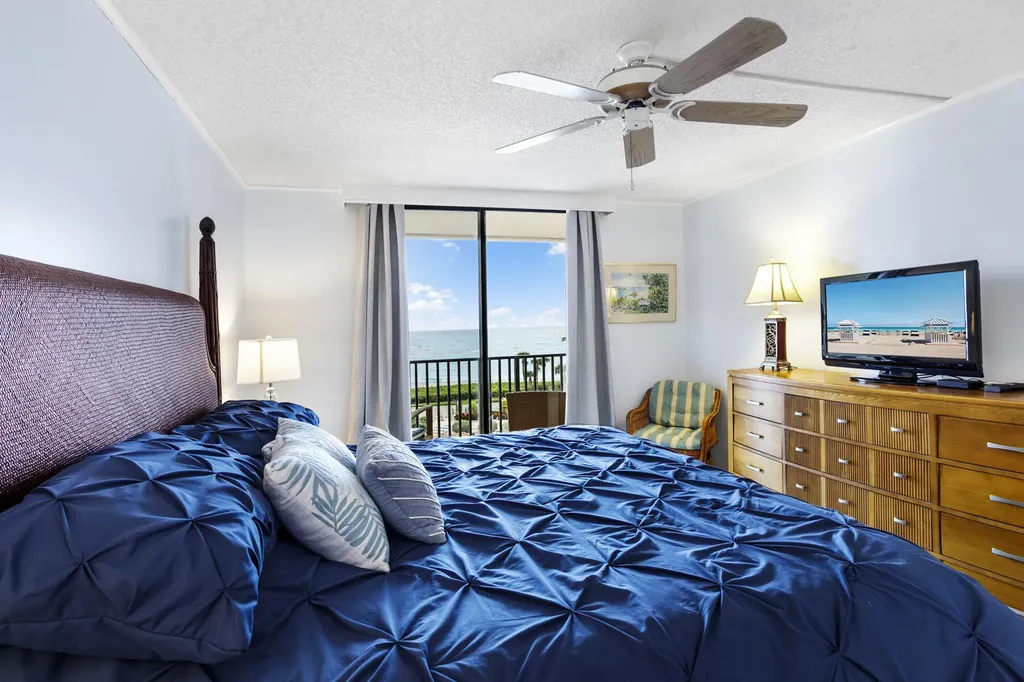 300 Ocean Trail Way Jupiter FL 33477