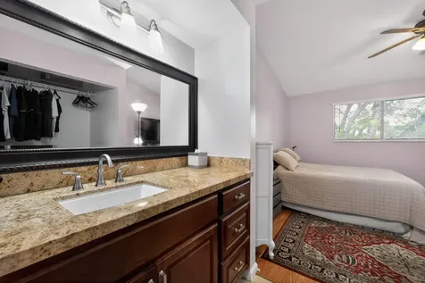 4 Vía De Casas Sur Boynton Beach FL 33426