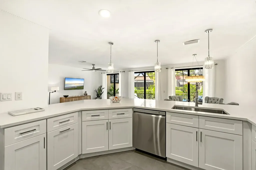 819 Windermere Way Palm Beach Gardens FL 33418