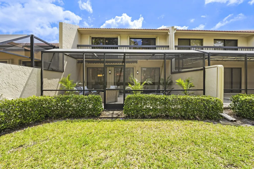 819 Windermere Way Palm Beach Gardens FL 33418