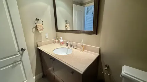 3300 NE 36th Street Fort Lauderdale FL 33308