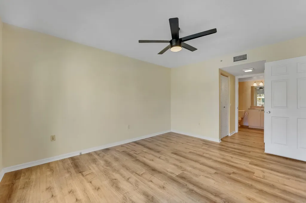 1112 Villa Circle Boynton Beach FL 33435