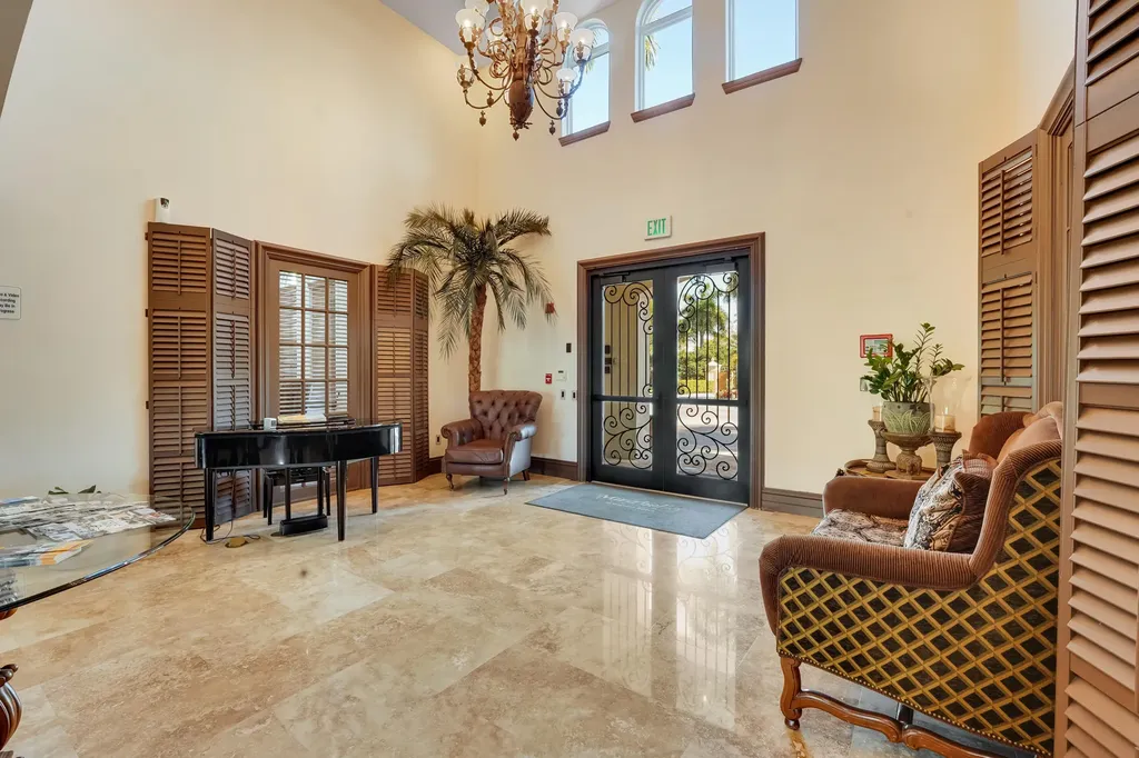 1112 Villa Circle Boynton Beach FL 33435