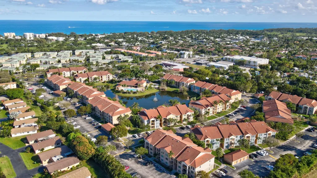 1112 Villa Circle Boynton Beach FL 33435