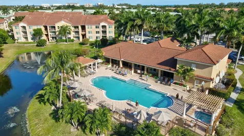 1112 Villa Circle Boynton Beach FL 33435