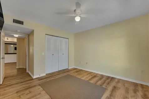 1112 Villa Circle Boynton Beach FL 33435