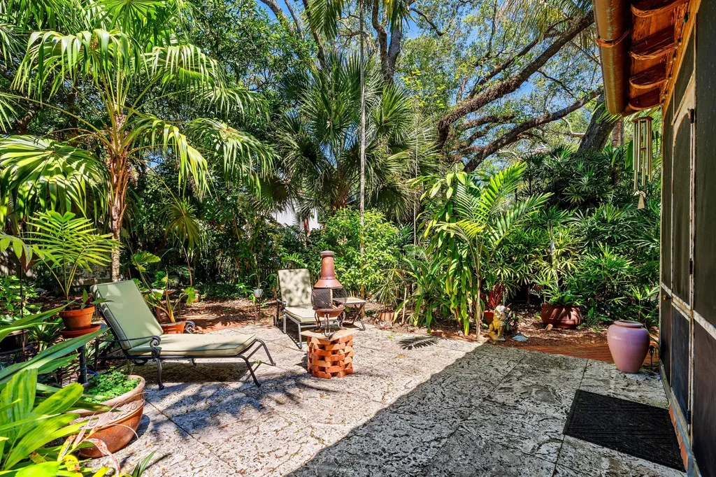 825 Alamanda Street Boca Raton FL 33486