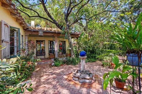 825 Alamanda Street Boca Raton FL 33486
