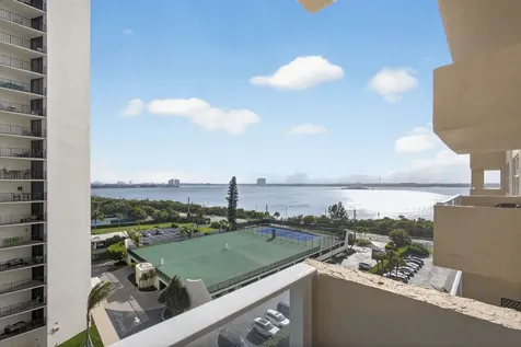 5440 N Ocean Drive Singer Island FL 33404