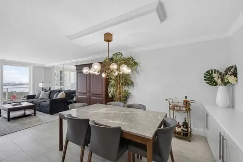 5440 N Ocean Drive Singer Island FL 33404