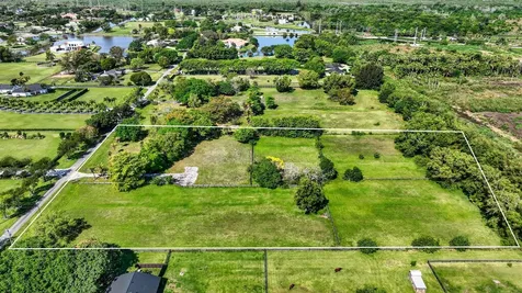 10245 La Reina Road Delray Beach FL 33446