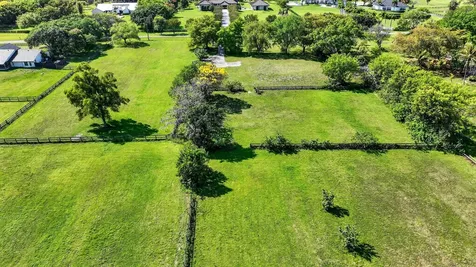 10245 La Reina Road Delray Beach FL 33446