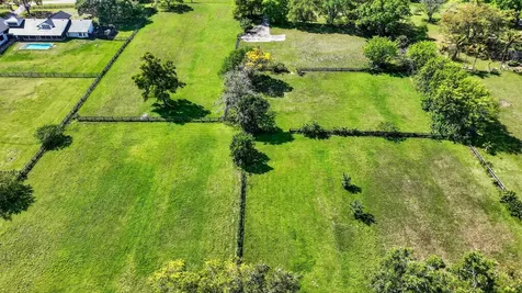 10245 La Reina Road Delray Beach FL 33446
