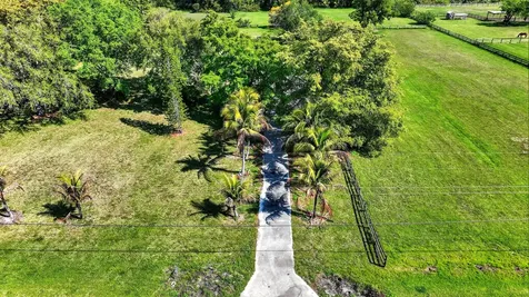 10245 La Reina Road Delray Beach FL 33446