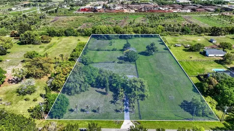 10245 La Reina Road Delray Beach FL 33446