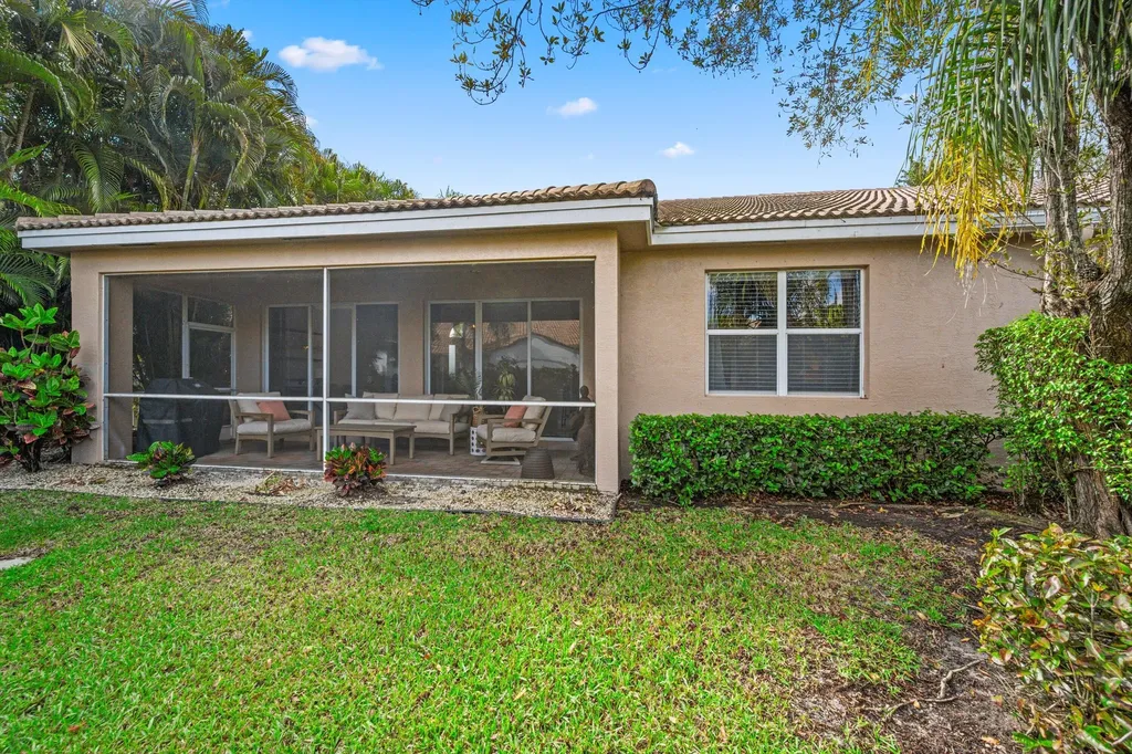 4657 Carlton Golf Drive Lake Worth FL 33449
