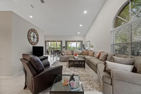 4657 Carlton Golf Drive Lake Worth FL 33449