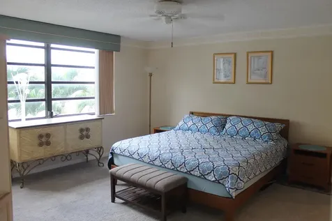 1100 Colony Point Circle Pembroke Pines FL 33026