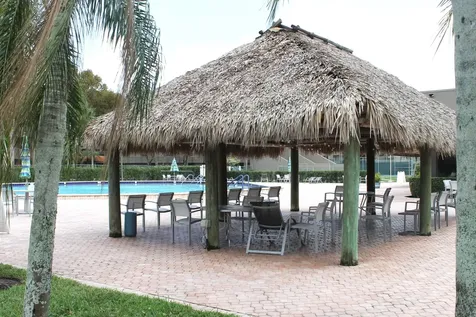 1100 Colony Point Circle Pembroke Pines FL 33026