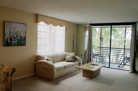 1100 Colony Point Circle Pembroke Pines FL 33026