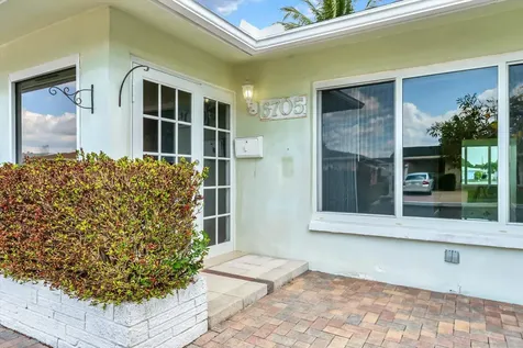 6705 NW 58th Court Tamarac FL 33321
